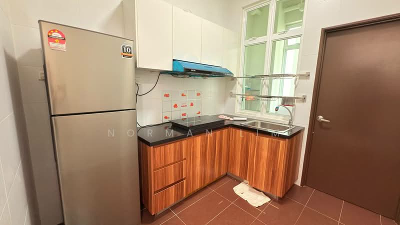 Kondominium untuk Disewa di M Condominium @ Larkin - Norman Lim - Kitchen - PropertyGuru.com.my