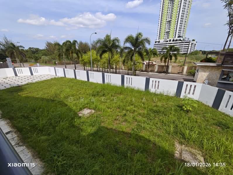 Semi-Detached House for Sale in Taman Bayu Puteri (Johor Bahru) - Grace Lau - PropertyGuru.com.my