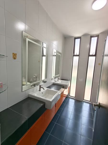 Rumah Kluster untuk Dijual di Taman Mount Austin (Tebrau) - Marvin Lim - Bathroom - PropertyGuru.com.my