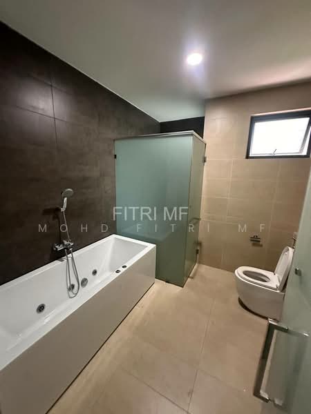 2-storey Terraced House for Sale in Cyberjaya (Selangor) - Mohd Fitri MF - Bathroom - PropertyGuru.com.my