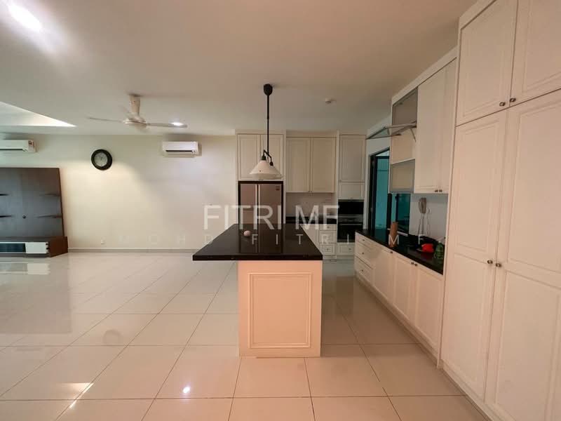 2-storey Terraced House for Sale in Cyberjaya (Selangor) - Mohd Fitri MF - Kitchen - PropertyGuru.com.my