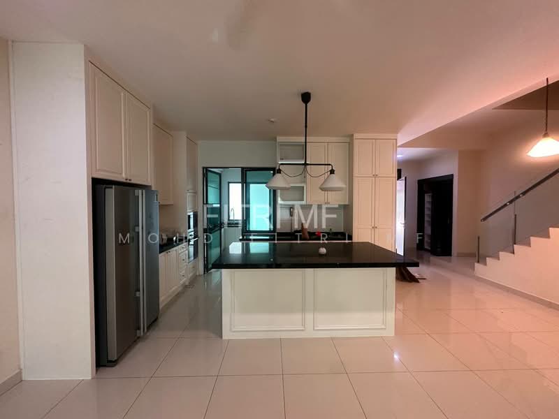 2-storey Terraced House for Sale in Cyberjaya (Selangor) - Mohd Fitri MF - Kitchen - PropertyGuru.com.my