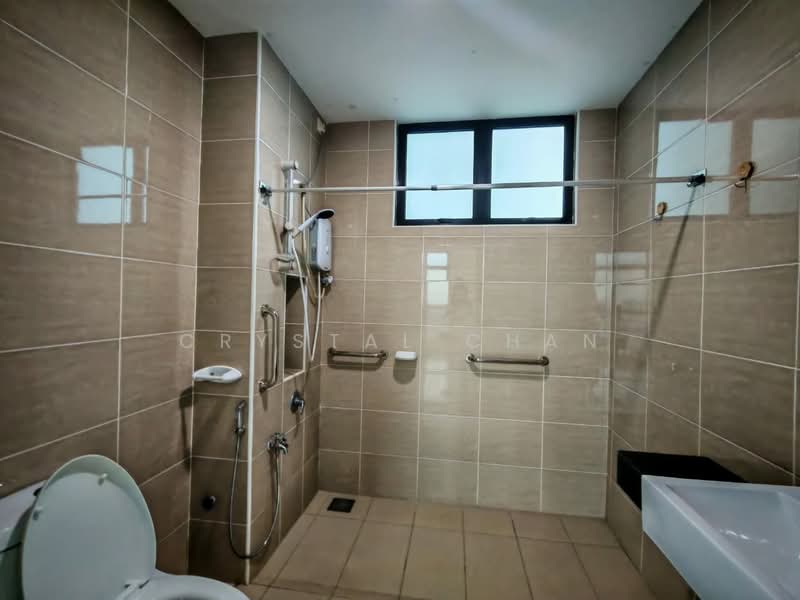 Servis Apartment untuk Disewa di Sky Loft Premium Suites - Crystal Chan - Bathroom - PropertyGuru.com.my