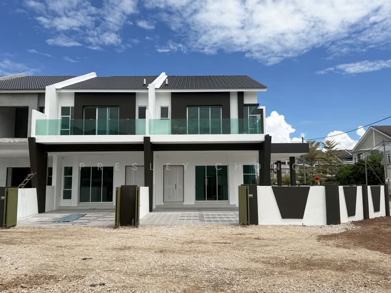 2-storey Terraced House for Sale in Kampar Putra (Kampar) - Presley Chong - Exterior - PropertyGuru.com.my