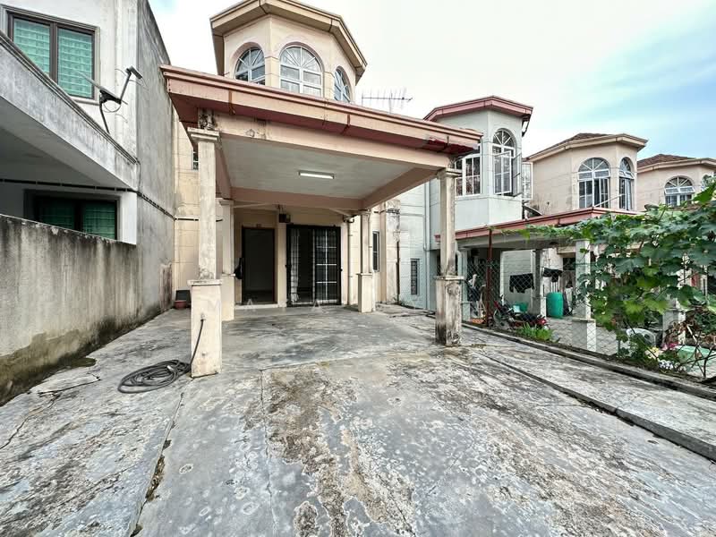 2-storey Terraced House for Sale in Bandar Puncak Alam (Puncak Alam) - Maya Myra - Exterior - PropertyGuru.com.my