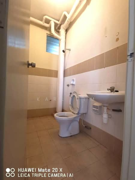 Apartment for Sale at Kipark Apartment - Karl Lim - Bathroom - PropertyGuru.com.my