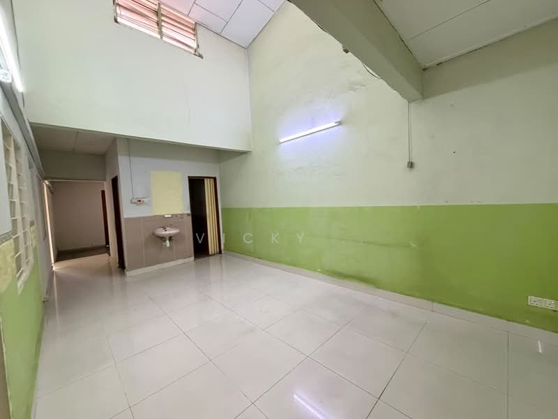 Rumah Teres 1-Tingkat untuk Dijual di Desa Jaya Kepong (Kepong) - Vicky . - Interior - PropertyGuru.com.my