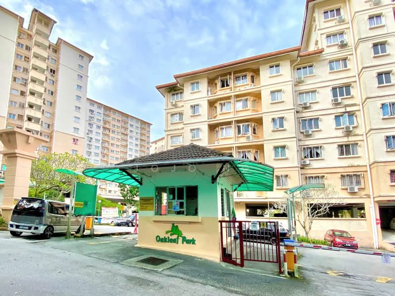 Kondominium untuk Dijual di Oakleaf Park - Jojo Ng - Exterior - PropertyGuru.com.my