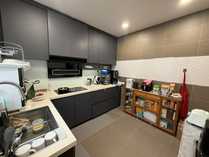 Rumah Teres 1-Tingkat untuk Dijual di Taman Mount Austin (Tebrau) - Tommy Tai - Kitchen - PropertyGuru.com.my