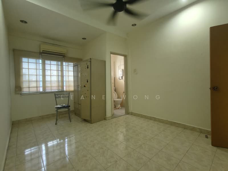 Rumah Teres 2 Tingkat untuk Dijual di Taman Taynton View (Cheras) - Leane Wong - Interior - PropertyGuru.com.my