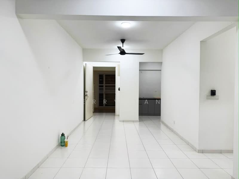 Kondominium untuk Disewa di i-Santorini - Jerry Tan - Living Room - PropertyGuru.com.my