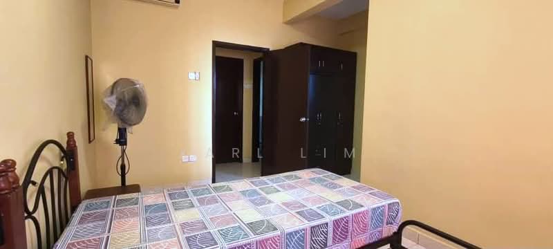 Apartment for Sale at Bayu Puteri 3 - Karl Lim - Bedroom - PropertyGuru.com.my