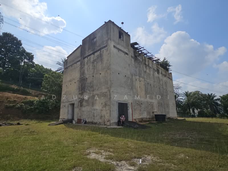 Tanah Pertanian untuk Dijual di Kampung Jenderam Hulu (Dengkil) - Adzura Zamedin - PropertyGuru.com.my