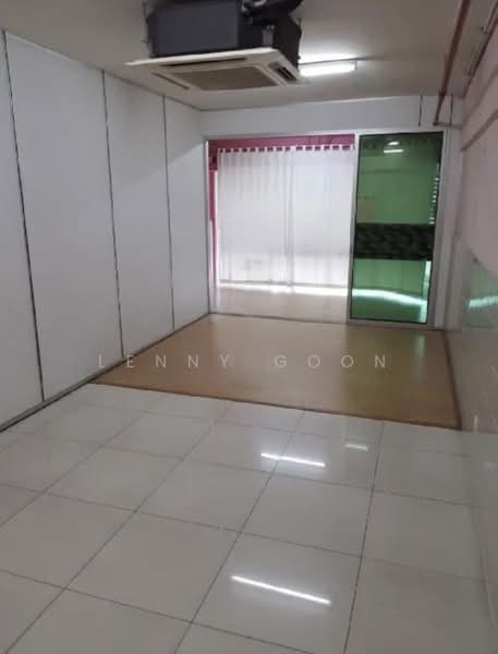 Shop for Rent in Taman Bukit Jambul (Bukit Jambul) - Lenny Goon - Interior - PropertyGuru.com.my