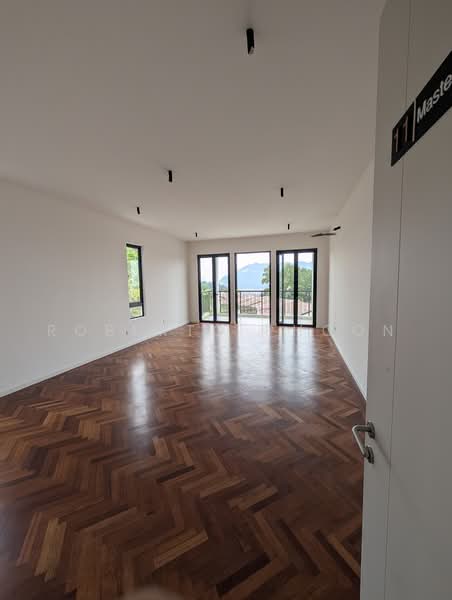 Bungalow House for Sale in Gombak (Selangor) - Roberto Phoon - PropertyGuru.com.my