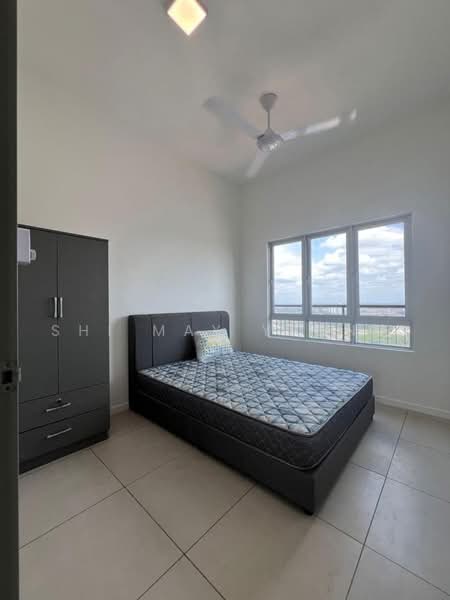 Kediaman Servis untuk Dijual di One 49 Residence - Shi May Yeong - Bedroom - PropertyGuru.com.my