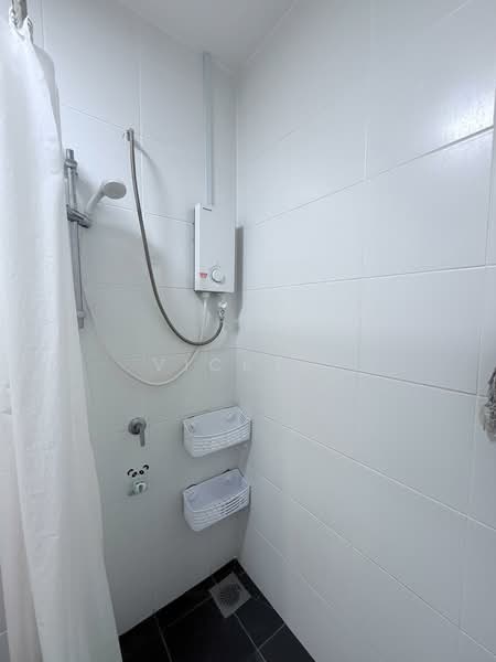Kediaman Servis untuk Disewa di M Suite @ Desa Park North - Vicky . - Bathroom - PropertyGuru.com.my