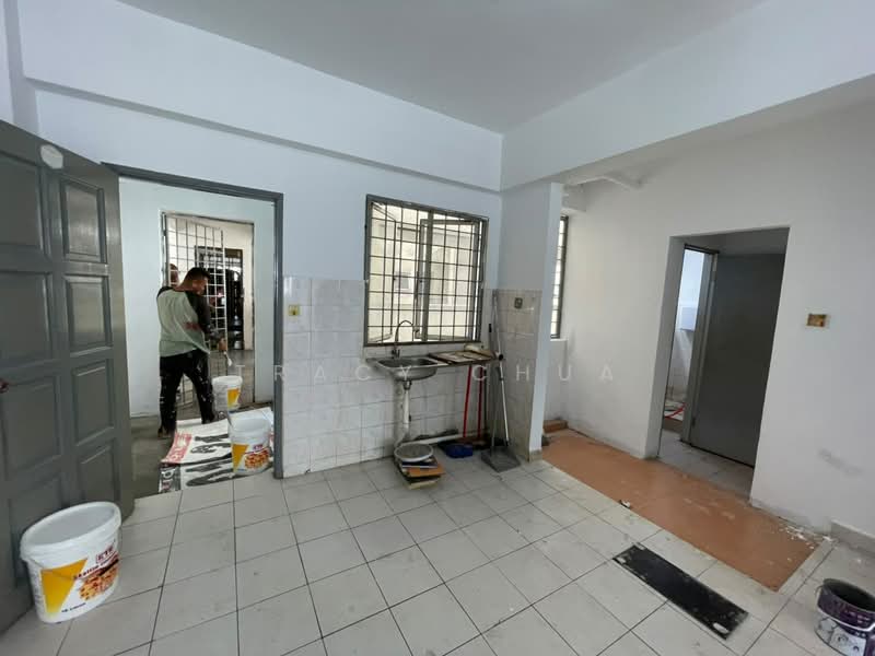 Apartment for Rent at Palm Garden Apartment - Tracy Chua - Kitchen - PropertyGuru.com.my