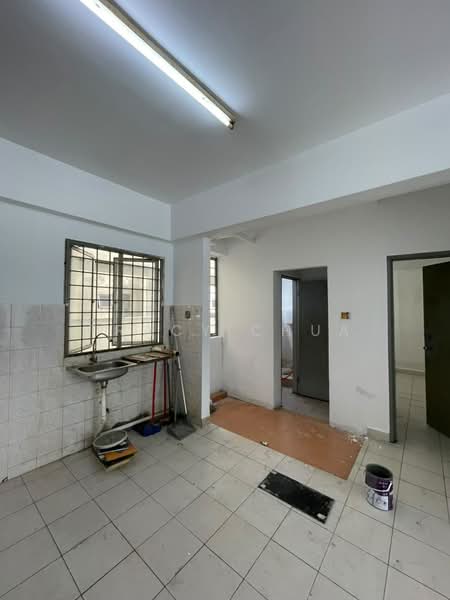 Apartment for Rent at Palm Garden Apartment - Tracy Chua - Kitchen - PropertyGuru.com.my