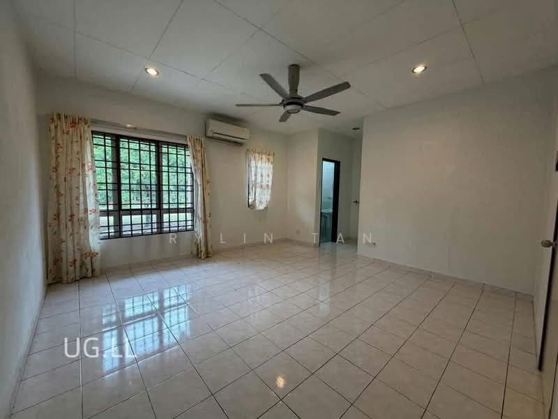 2-storey Terraced House for Sale in Bandar Botanic (Klang) - Rylin Tan - Living Room - PropertyGuru.com.my