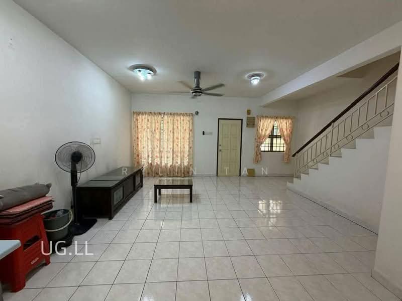 2-storey Terraced House for Sale in Bandar Botanic (Klang) - Rylin Tan - Living Room - PropertyGuru.com.my