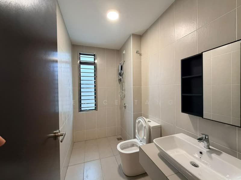 Rumah Teres untuk Disewa di Iskandar Puteri (Nusajaya) (Johor) - Venice Tang - Bathroom - PropertyGuru.com.my