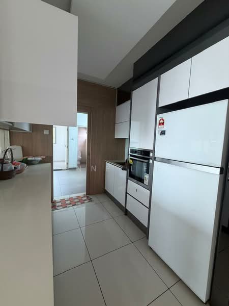 Condominium for Rent at The Latitude Condominium - Anne Lee - Kitchen - PropertyGuru.com.my