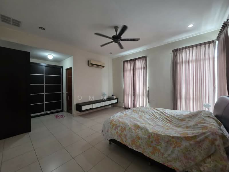 Semi-Detached House for Sale in Taman Sutera Utama (Skudai) - Tommy Tai - Bedroom - PropertyGuru.com.my
