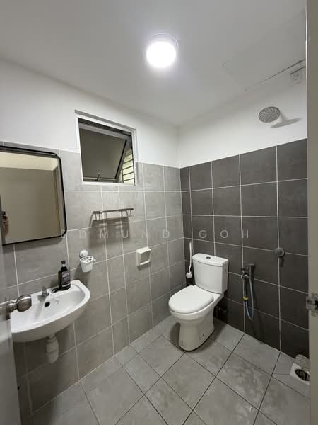 Apartment for Rent at Lily Apartment @ Kuchai Lama - Edmund Goh - Bathroom - PropertyGuru.com.my
