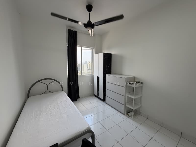 Apartment for Rent at Lily Apartment @ Kuchai Lama - Edmund Goh - Bedroom - PropertyGuru.com.my