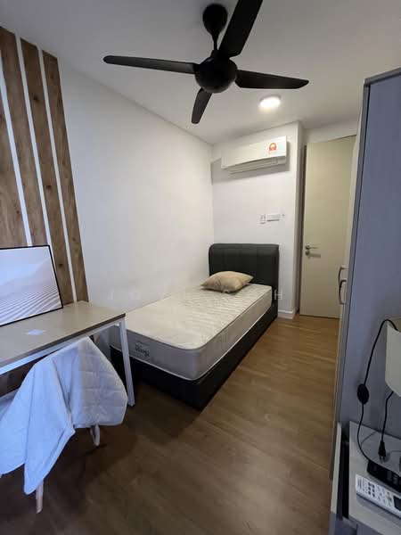 Condominium for Rent at Vivo Residential Suites - Jovi Soh - Bedroom - PropertyGuru.com.my