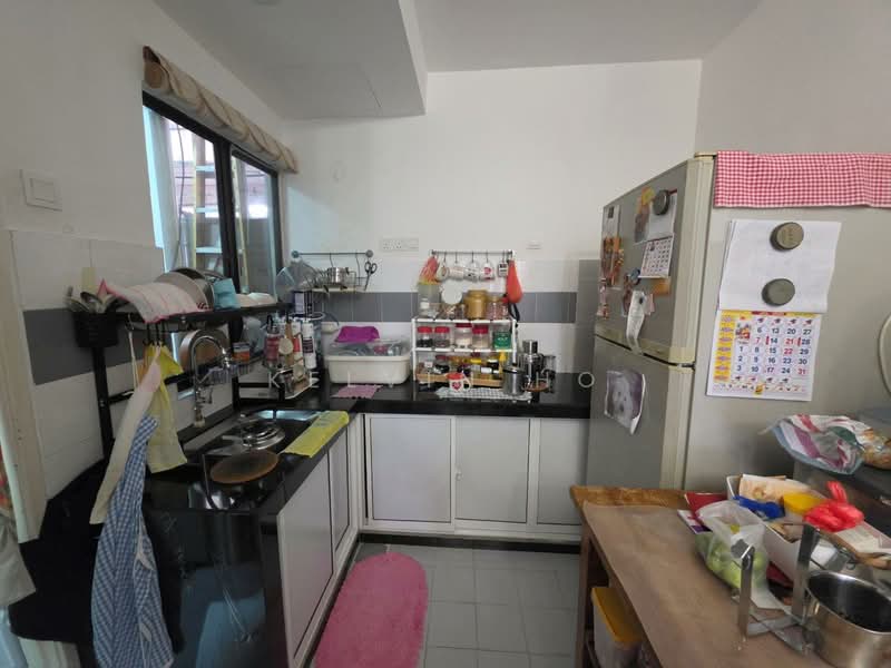 Pangsapuri untuk Dijual di Taman Lembah Maju 600 Apartment - Kelvin Ho - Kitchen - PropertyGuru.com.my