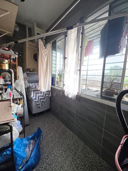 Pangsapuri untuk Dijual di Taman Lembah Maju 600 Apartment - Kelvin Ho - Balcony - PropertyGuru.com.my