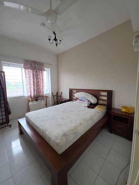 Pangsapuri untuk Dijual di Taman Lembah Maju 600 Apartment - Kelvin Ho - Bedroom - PropertyGuru.com.my