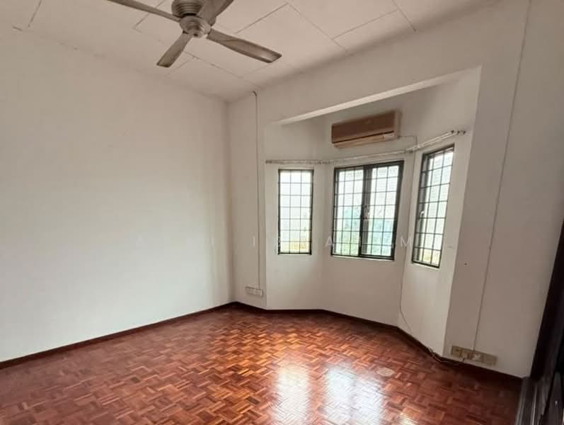 2-storey Terraced House for Sale in Seksyen 5 (Bangi) - Azli Ibrahim - Interior - PropertyGuru.com.my