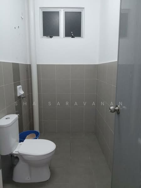 2-storey Terraced House for Rent in Pasir Gudang (Johor) - Sha Saravanan - Bathroom - PropertyGuru.com.my
