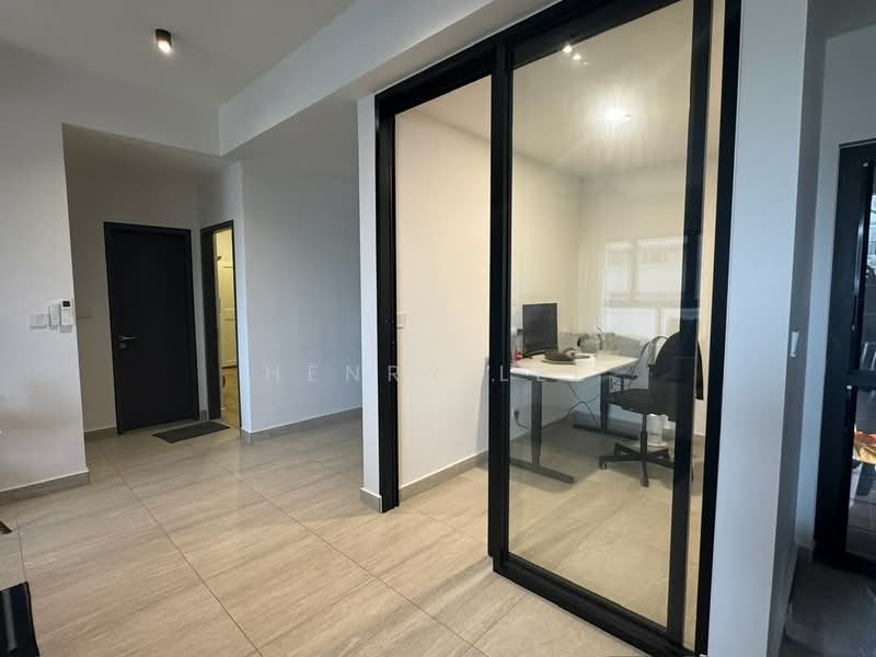 Kediaman Servis untuk Dijual di Atwater : Service Residences - Henry Lee - Study - PropertyGuru.com.my
