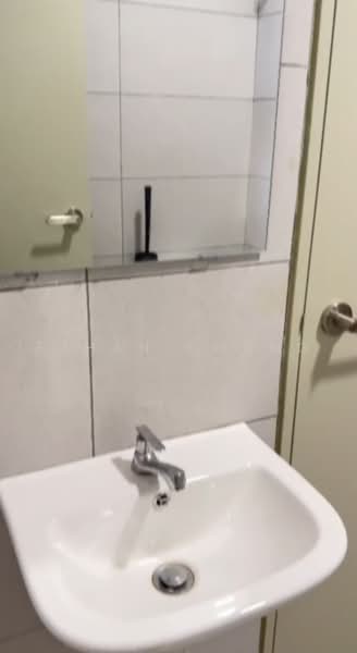 Service Residence for Rent at Seiring Residensi - Ethan Chong - Bathroom - PropertyGuru.com.my