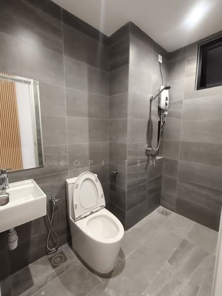 Kondominium untuk Disewa di Nestree Residence - Kopi Teh - Bathroom - PropertyGuru.com.my