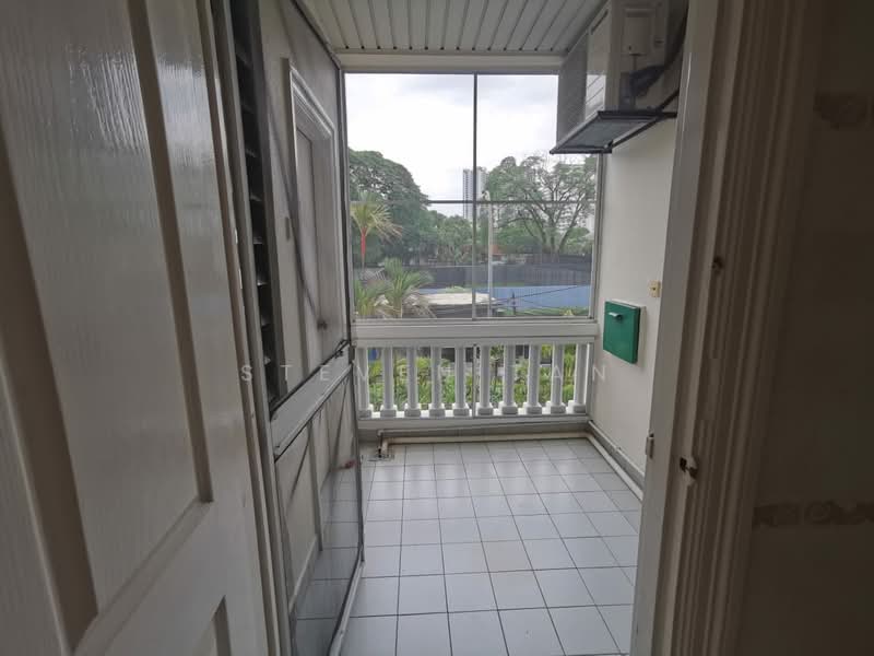 Kondominium untuk Disewa di Regal Villa - Steven Tan - Balcony - PropertyGuru.com.my