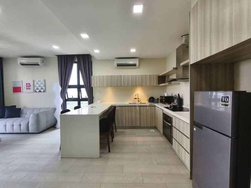 Kediaman Servis untuk Disewa di Sky Park - Luwis Ling - Living Room - PropertyGuru.com.my