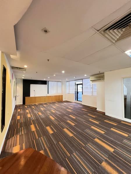Shop / Office untuk Disewa di Mont Kiara (Kuala Lumpur) - JH Tee - Interior - PropertyGuru.com.my