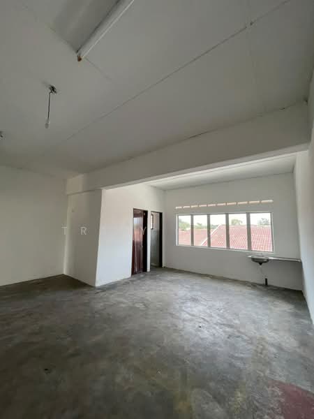 Shop / Office for Rent in Taman Perwira (Telok Panglima Garang) - Tracy Chua - Interior - PropertyGuru.com.my