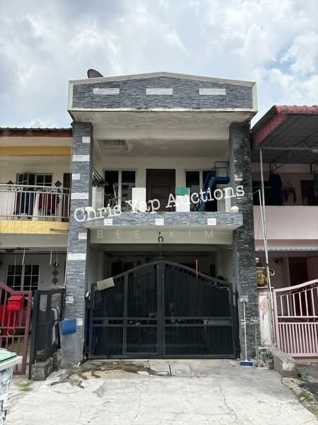 2-storey Terraced House for Sale in Petaling Jaya (Selangor) - Bee Kim - Exterior - PropertyGuru.com.my