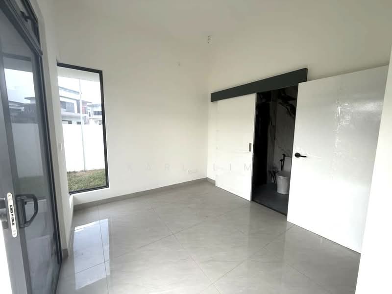 Rumah Berkembar untuk Dijual di Bandar Uda Utama (Johor Bahru) - Karl Lim - Interior - PropertyGuru.com.my