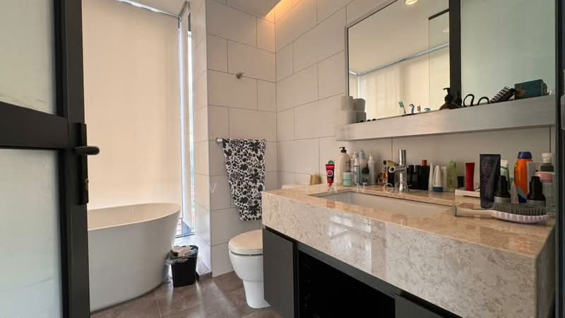 Kondominium untuk Disewa di Twy Duplex Condos - David Tang - Bathroom - PropertyGuru.com.my