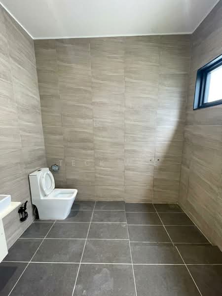 Rumah Banglo untuk Disewa di Kampung Datuk Keramat (Keramat) - Teck Wee - Bathroom - PropertyGuru.com.my