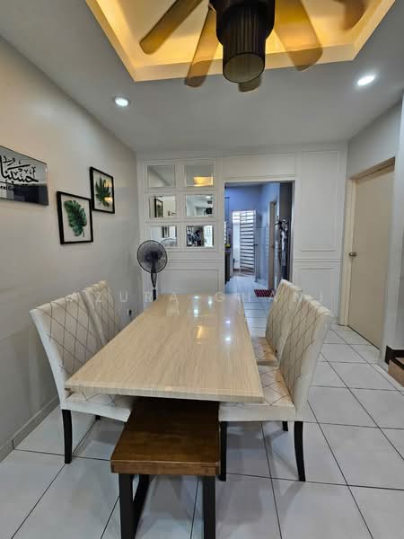 Rumah Teres 2-Tingkat untuk Dijual di Sungai Dua (Penang) - Azura Ghani - Dining Room - PropertyGuru.com.my