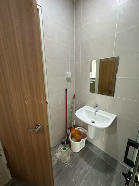 3-storey Terraced House for Rent in Taman Puchong Legenda (Puchong) - Vincent Beh - PropertyGuru.com.my