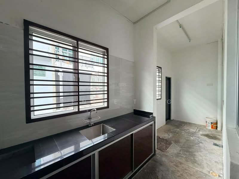 2-storey Terraced House for Sale in Iskandar Puteri (Nusajaya) (Johor) - Venice Tang - Kitchen - PropertyGuru.com.my